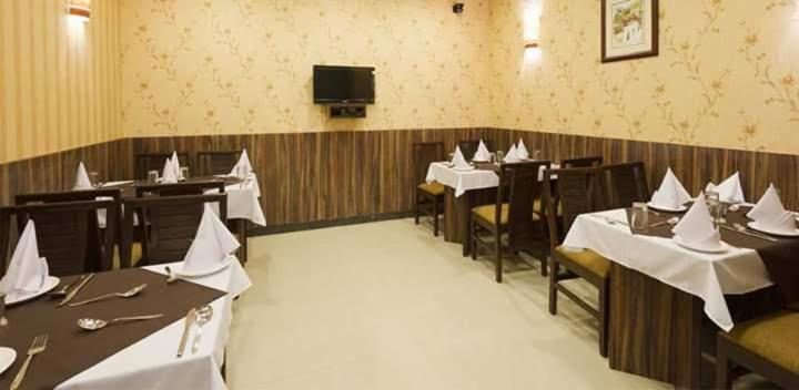 Hotel Siddharth Palace Divisione di Divisione di Jaipur Esterno foto